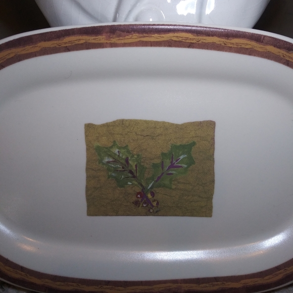 3/$18 Pfaltzgraff Holiday Spice Stoneware Trinket Tray - Picture 2 of 9